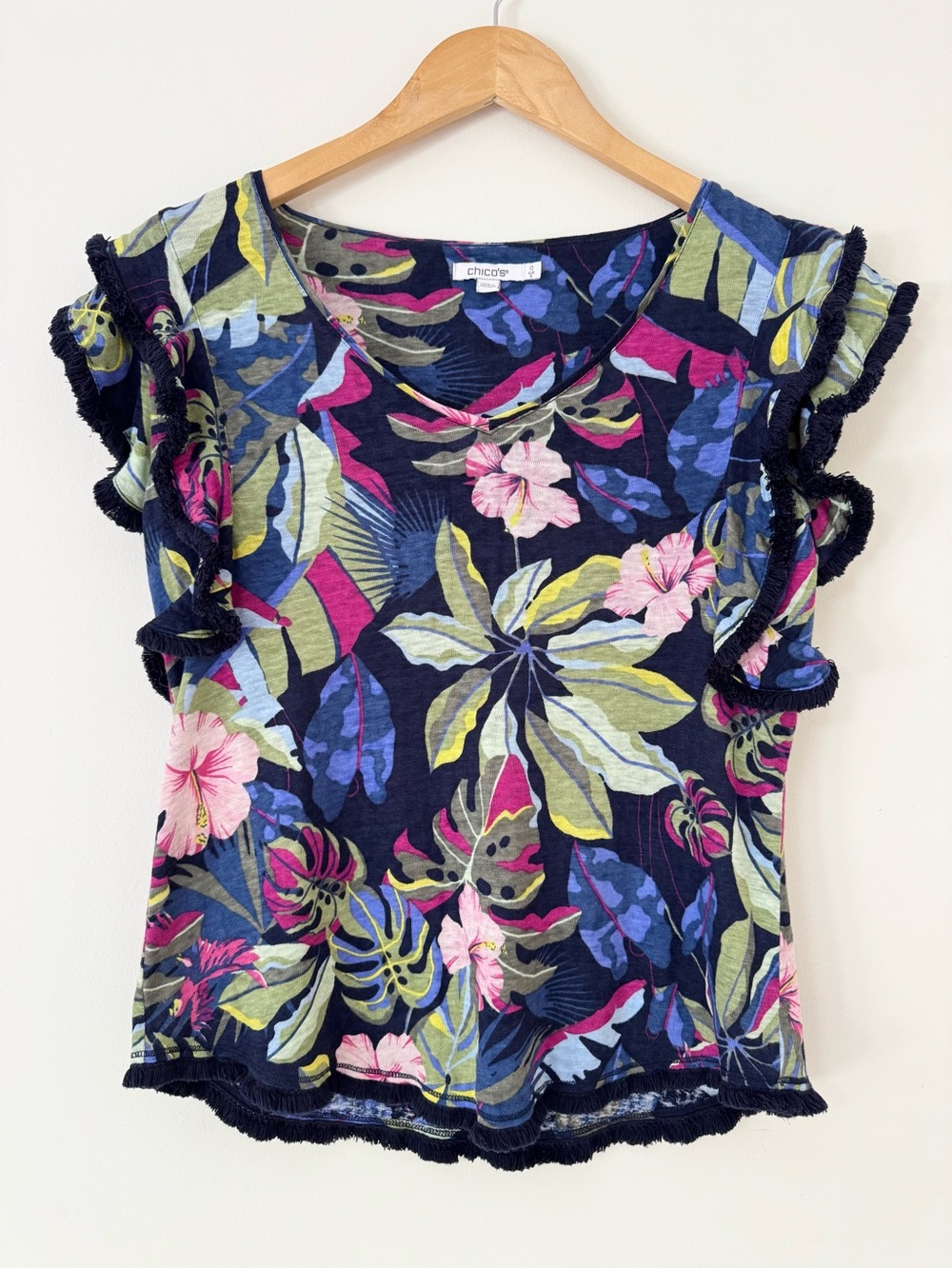 Chico's Linen Navy Tropical Botanical Flutter Sleeve Linen Top Size Small